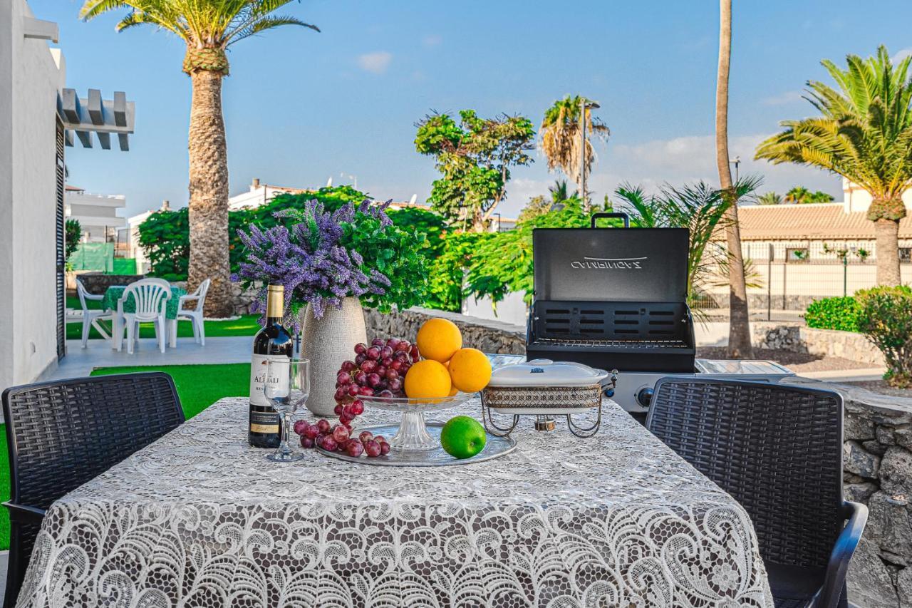 Bungalow -2 Minute From The Beach. Playa de las Americas  Luaran gambar
