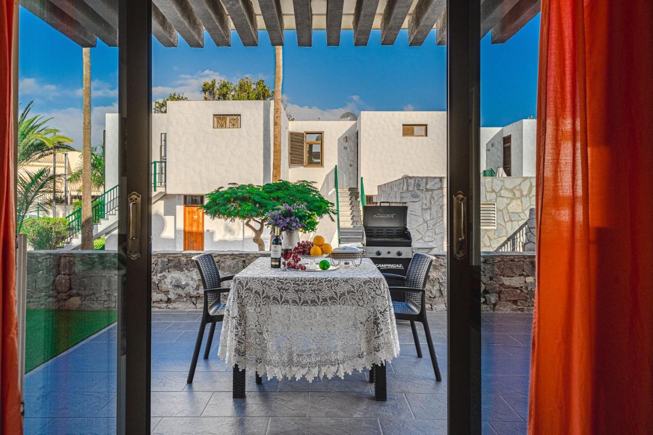 Bungalow -2 Minute From The Beach. Playa de las Americas  Luaran gambar