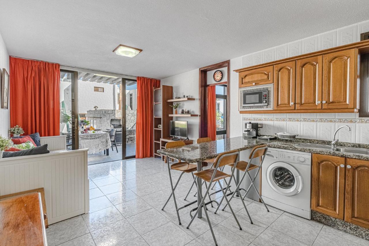 Bungalow -2 Minute From The Beach. Playa de las Americas  Luaran gambar
