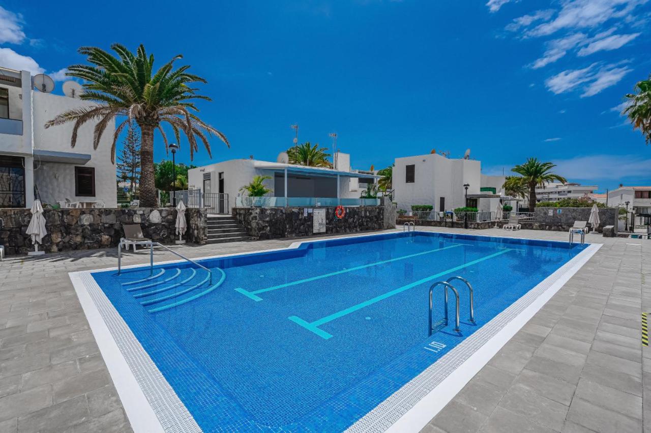 Bungalow -2 Minute From The Beach. Playa de las Americas  Luaran gambar